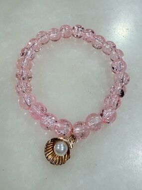Gold Shell & Pearl Charm Pink Beaded Stretch Bracelet